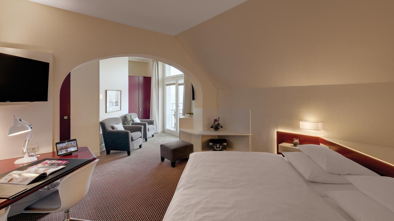 Rheinhotel Dreesen 4*
